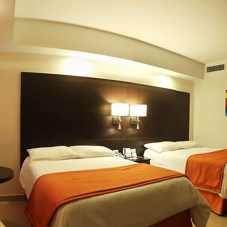 Hotel Faranda Express Soloy And Casino, A Member Of Radisson Individuals Panama City Eksteriør billede