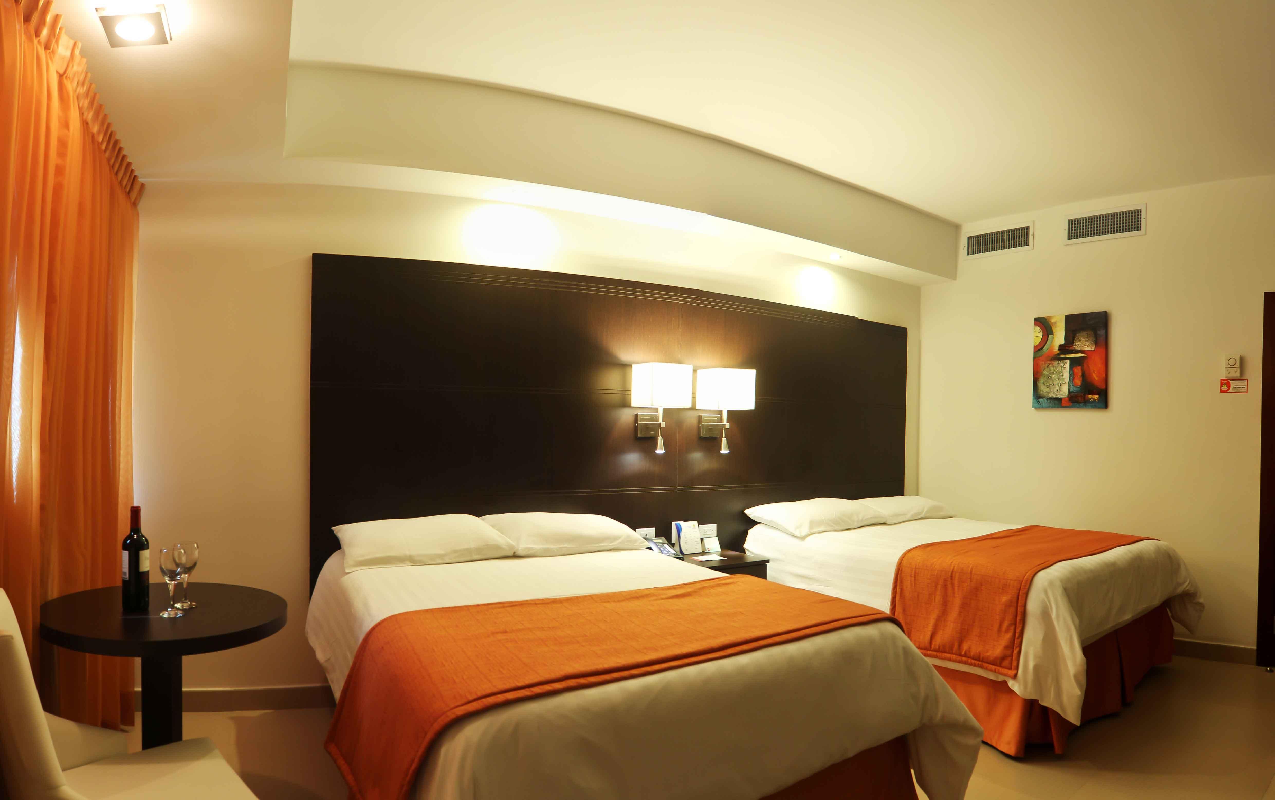 Hotel Faranda Express Soloy And Casino, A Member Of Radisson Individuals Panama City Eksteriør billede